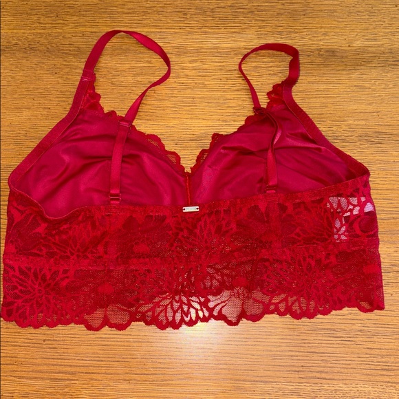 PINK Victoria's Secret Scarlet Lace Red Bralette - Picture 3 of 4